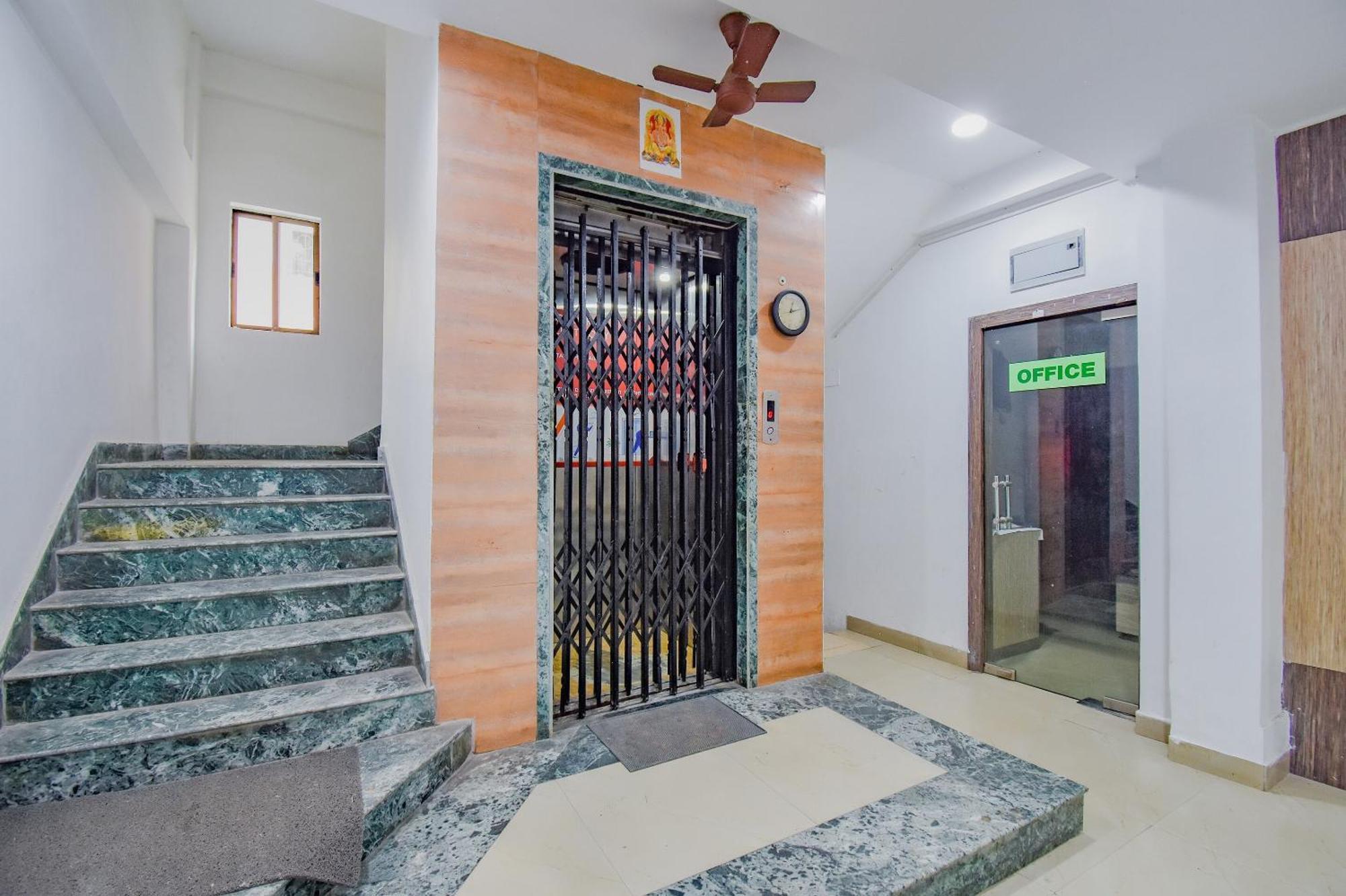 Super Hotel O Adri Hotels 2 Near Dum Dum Metro Station Ngoại thất bức ảnh